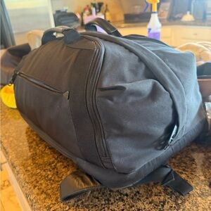 TUMI men’s backpack/duffle